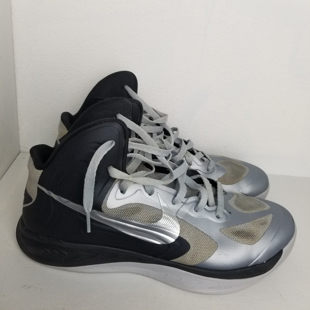 Nike Zoom Hyperfuse 